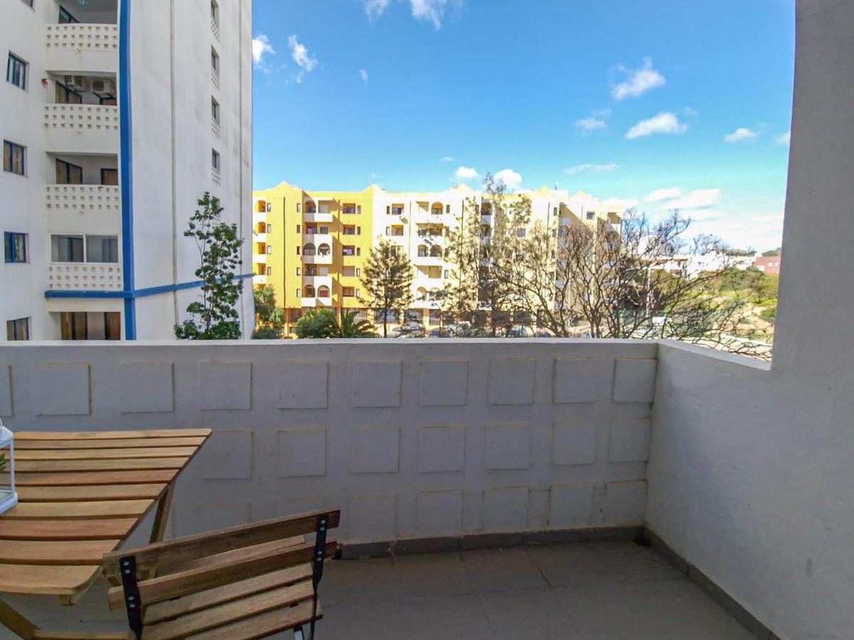 Apart Praia Da Rocha - Ac - Wifi - By Bedzy Portimão Kültér fotó